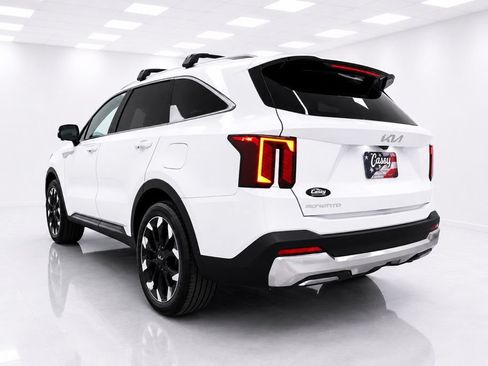 Used 2024 Kia Sorento SX FWD image 4