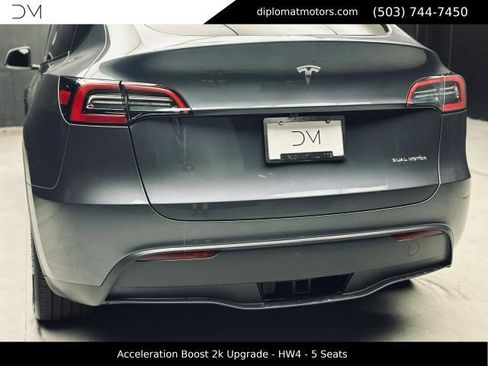 Used 2023 Tesla Model Y Long Range AWD/4WD image 15