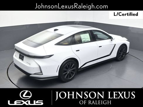 Used 2026 Lexus ES 350h AWD w/ Cold Area Package image 27