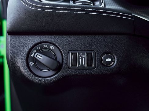 Used 2023 Dodge Challenger SRT Hellcat image 33