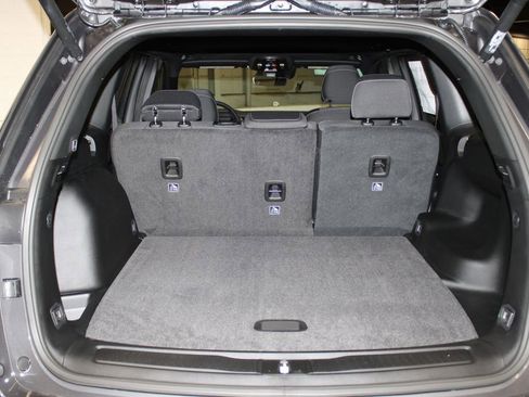 New 2025 Jeep Grand Cherokee Laredo X w/ Luxury Tech Group I image 33