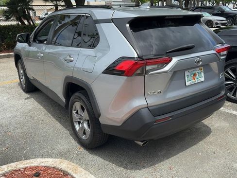 Used 2023 Toyota RAV4 XLE AWD/4WD image 7