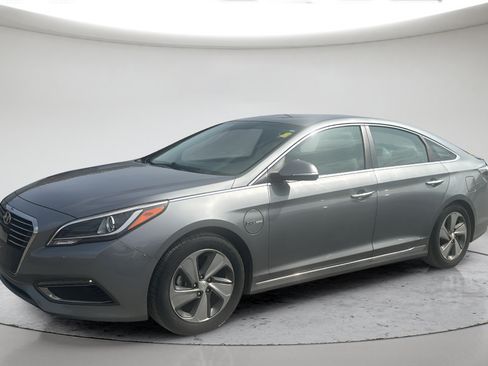 Used 2017 Hyundai Sonata Limited FWD image 11