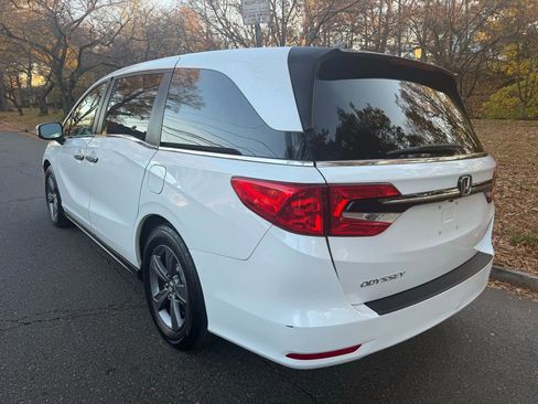 Used 2022 Honda Odyssey EX image 5