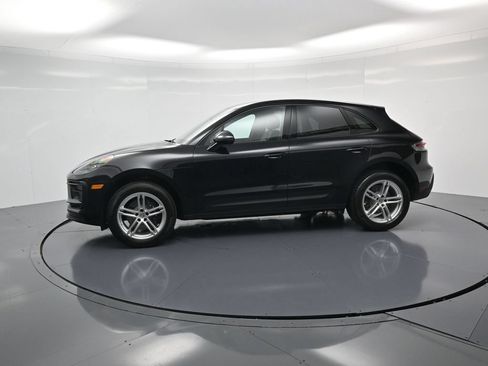 Used 2026 Porsche Macan AWD/4WD image 2