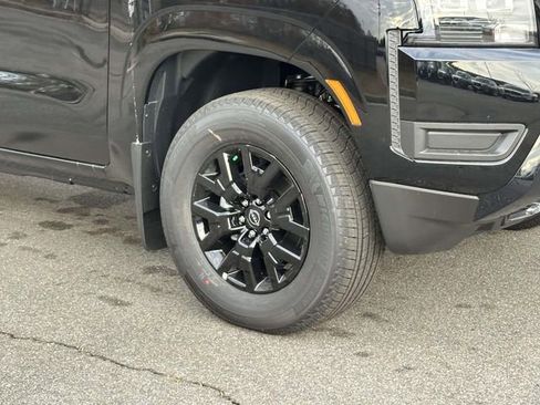 New 2026 Nissan Frontier SV w/ SV Convenience Package image 7