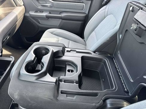 Used 2022 RAM 1500 Big Horn AWD/4WD image 30