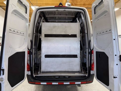 Used 2020 Mercedes-Benz Sprinter 2500 w/ Driver Convenience Package image 21