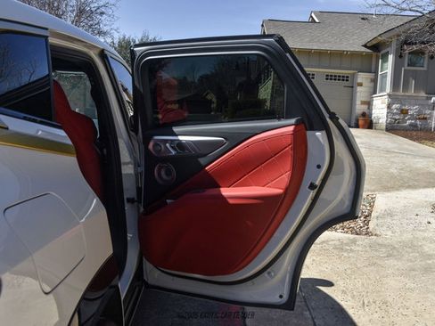 Used 2024 BMW XM w/ M Driver's Package image 64