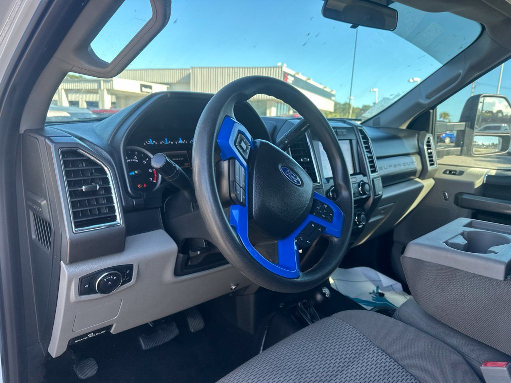 Used 2017 Ford F350 XLT w/ FX4 Off-Road Package AWD/4WD image 13