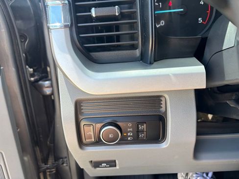Used 2024 Ford F250 XLT AWD/4WD image 19
