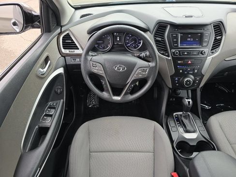 Used 2018 Hyundai Santa Fe Sport FWD image 23