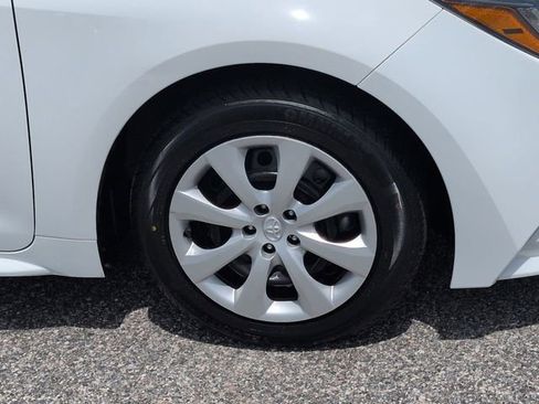 Certified 2023 Toyota Corolla LE FWD image 11
