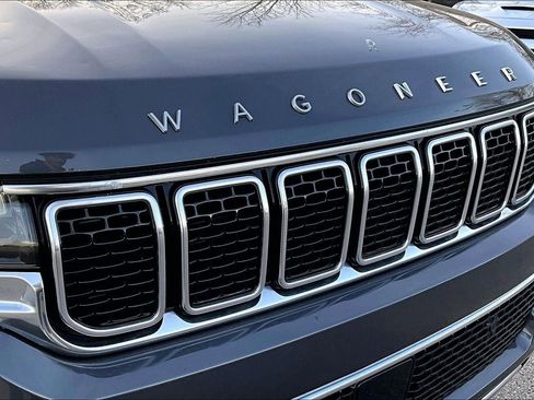 Used 2022 Jeep Wagoneer Series III image 28