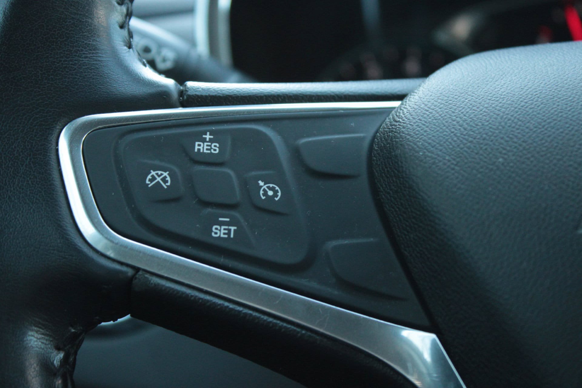 Used 2019 Chevrolet Equinox LT AWD/4WD image 32