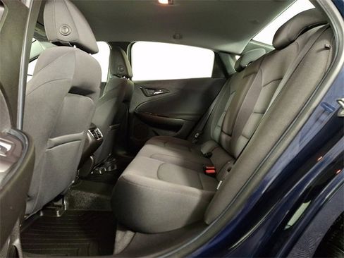 Used 2017 Chevrolet Malibu LT image 13