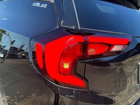 Used 2019 GMC Terrain SLE FWD image 23