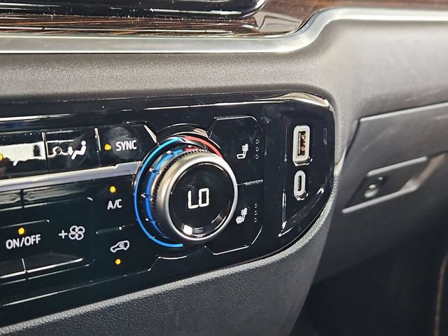 Certified 2024 GMC Sierra 1500 Elevation w/ LPO, Elevation Black Package AWD/4WD image 19