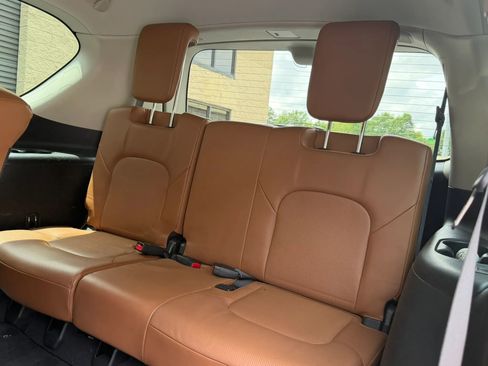 Used 2018 INFINITI QX80 4WD w/ Deluxe Technology Package image 36