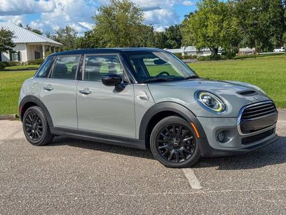 Used 2021 MINI Cooper 4-Door Hardtop w/ 6.5" Touchscreen Package