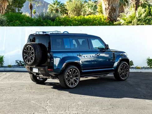 Used 2026 Land Rover Defender 110 OCTA image 6