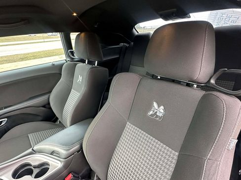 Certified 2022 Dodge Challenger R/T Scat Pack image 15