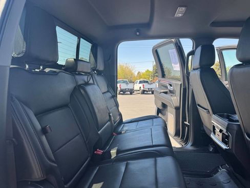 Used 2024 GMC Sierra 3500 Denali w/ Denali Reserve Package AWD/4WD image 34