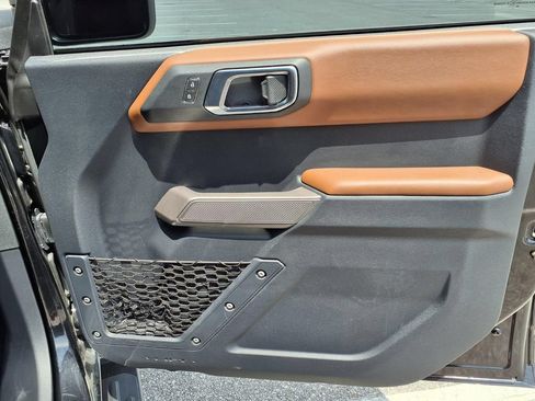 Used 2022 Ford Bronco Outer Banks AWD/4WD image 14