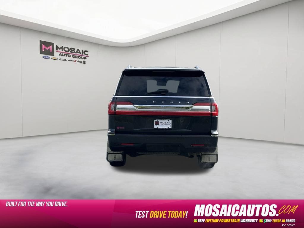 Used 2021 Lincoln Navigator L Reserve w/ Luxury Package AWD/4WD image 6