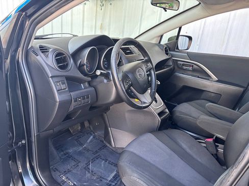 Used 2013 MAZDA MAZDA5 Touring FWD image 16
