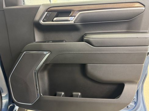 Used 2024 Chevrolet Silverado 1500 LT image 27