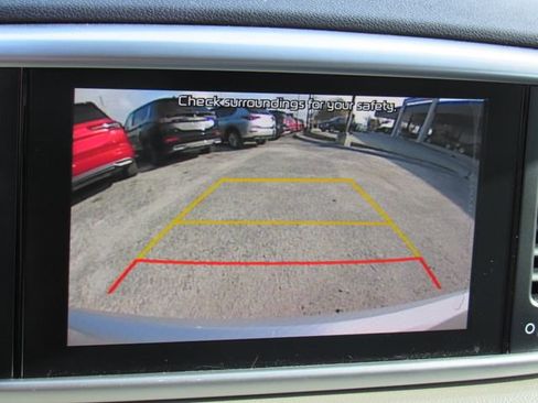 Used 2020 Kia Sportage LX w/ LX Popular Package image 22