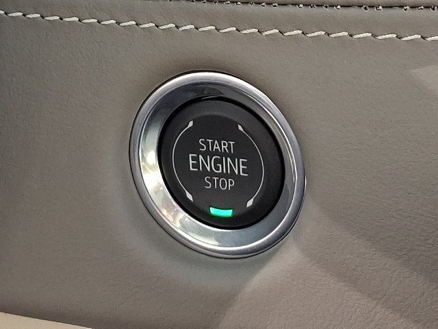 Used 2025 Cadillac Escalade Sport Platinum AWD/4WD image 25