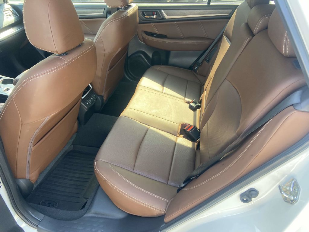 Used 2019 Subaru Outback 3.6R Touring AWD/4WD image 20