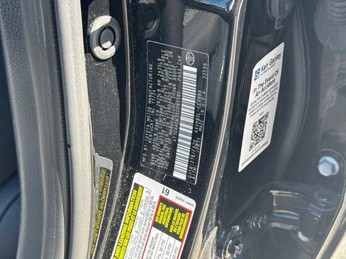 Used 2025 Toyota Camry LE FWD image 44