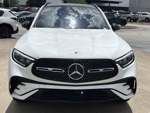 Used 2023 Mercedes-Benz GLC 300 4MATIC image 13