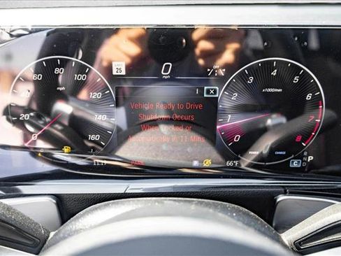 New 2026 Mercedes-Benz GLB 250 4MATIC image 16