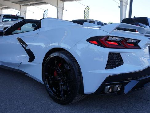 Used 2022 Chevrolet Corvette Stingray Preferred Conv w/ Z51 Performance Package RWD image 5