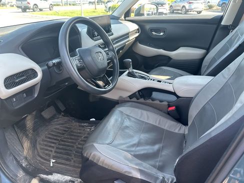 Used 2024 Honda HR-V LX image 7