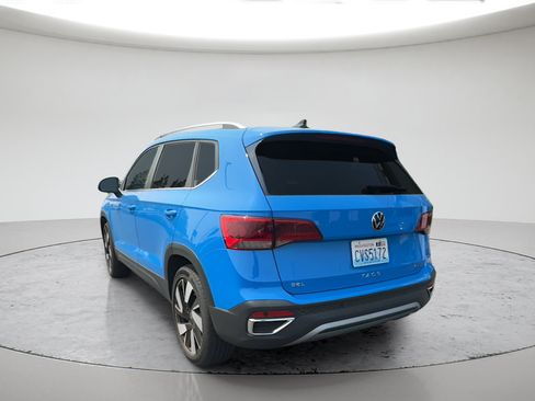 Used 2024 Volkswagen Taos SEL AWD/4WD image 9