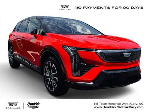 Certified 2025 Cadillac Optiq Sport 2 AWD/4WD image 1