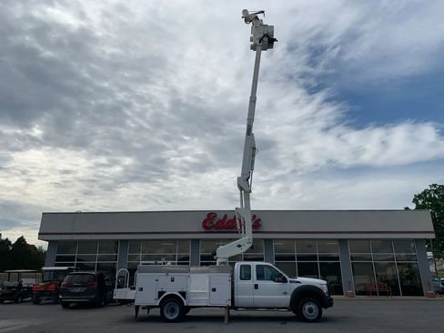 Used 2016 Ford F550 4x4 SuperCab Super Duty image 68