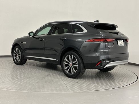 Used 2022 Jaguar F-PACE S image 3