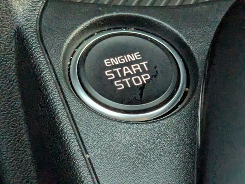 Used 2025 Kia K4 LXS image 30