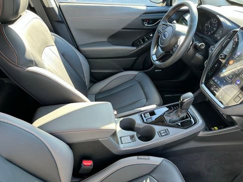 Used 2025 Subaru Crosstrek 2.5i Limited w/ Popular Package #3A image 16