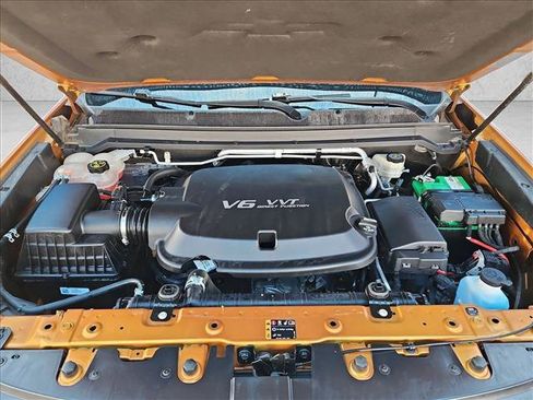 Used 2017 Chevrolet Colorado LT AWD/4WD image 28