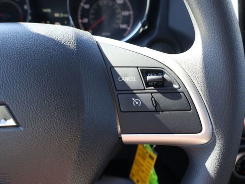 Used 2026 Mitsubishi Outlander Sport ES image 17