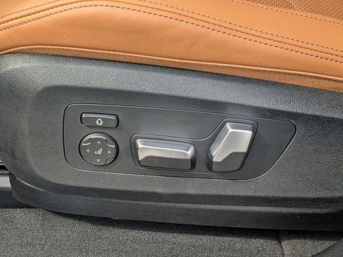 New 2026 BMW X5 sDrive40i w/ M Sport Package image 21