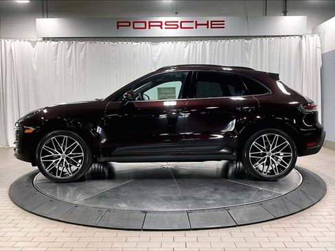New 2026 Porsche Macan image 2