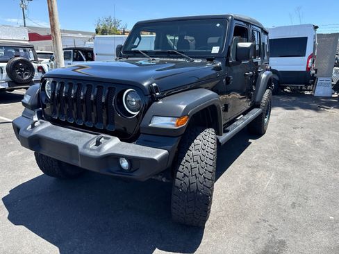 Used 2022 Jeep Wrangler Unlimited Sport AWD/4WD image 1